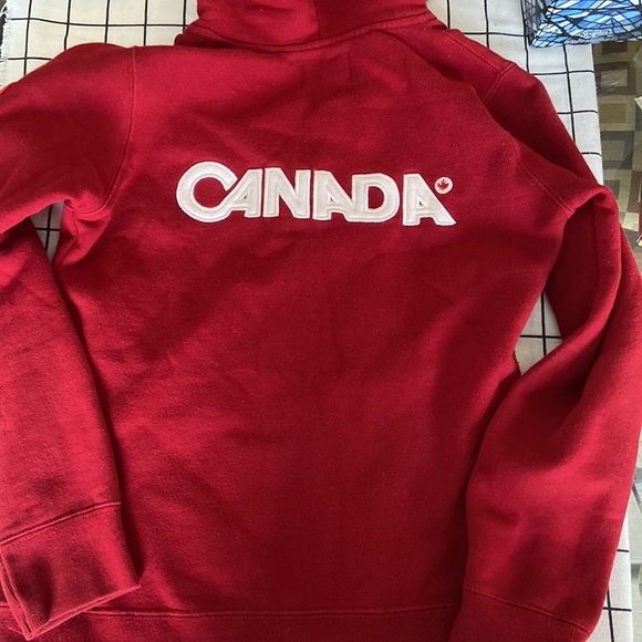 Hudson Bay Canada Olympic official maple leave zip hoodie - Picture 2 of 6